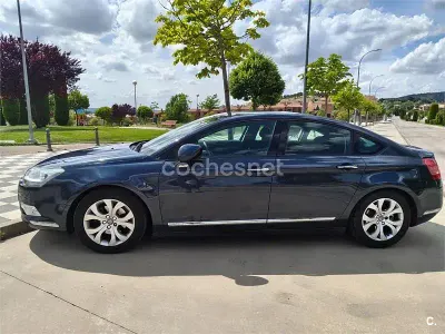 Usado Citroën C5 Exclusive 138 CV (101 kW) 2009 Azul Berlina