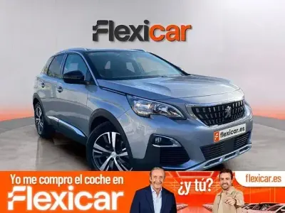 Usado Peugeot 3008 Allure 130 CV (95 kW) 2019 Gris SUV