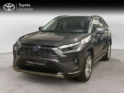 Usado Toyota RAV4 Hybrid Luxury 218 CV (160 kW) 2022 Gris SUV