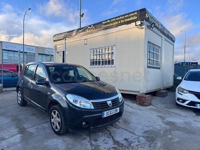 Usado Dacia Sandero Base 75 CV (55 kW) 2012 Negro Berlina
