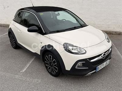 Usado Opel Adam Rocks 115 CV (84 kW) 2015 Blanco Utilitario