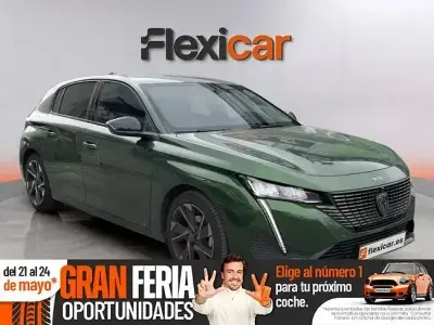Usado Peugeot 308 Allure 130 HP (95 kW) 2023 Verde