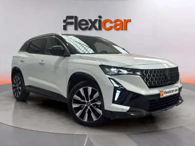 Usado Renault Austral Techno 200 CV (147 kW) 2025 Blanco SUV