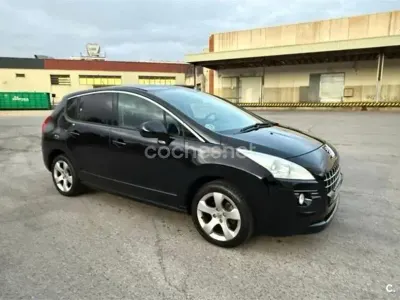 Usado Peugeot 3008 110 CV (80 kW) 2009 Negro Familiar