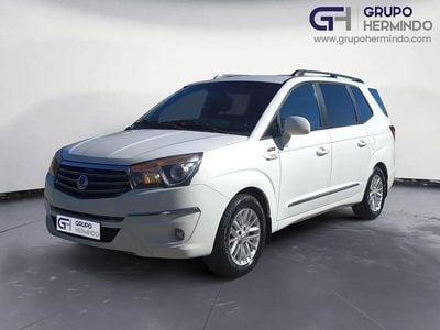 Usado SsangYong Rodius 155 CV (114 kW) 2014 Blanco Monovolumen