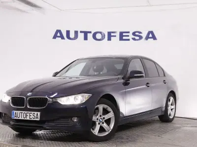 Usado BMW 318 143 HP (105 kW) 2013 Azul Sedan
