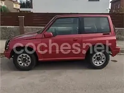 Usado Suzuki Vitara 80 CV (58 kW) 1998 Granate SUV