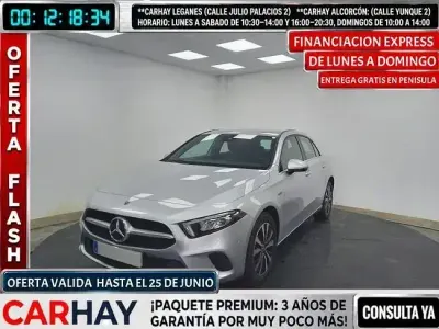 Usado Mercedes A250 220 CV (161 kW) 2021 Gris Berlina