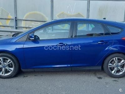 Azul Usado 2014 Ford Focus Titanium Berlina | 7900 € (Precio justo)