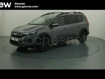 Usado Dacia Jogger Expression 100 CV (73 kW) 2025 Gris / plata Monovolumen