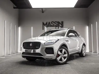 Usado Jaguar E-Pace R-Dynamic 200 CV (147 kW) 2019 Gris / plata SUV