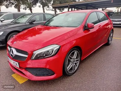Usado Mercedes 200 AMG 136 CV (100 kW) 2017 Rojo Berlina