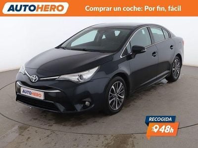 Usado Toyota Avensis Advance 150 CV (110 kW) 2017 Gris Berlina