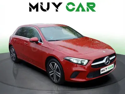 Usado Mercedes A200 163 CV (119 kW) 2020 Rojo Utilitario