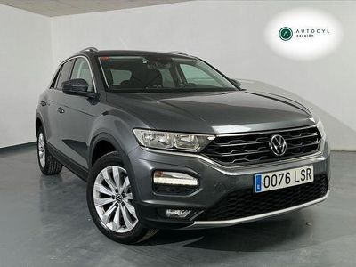 Usado VW T-Roc Advance 150 CV (110 kW) 2021 Gris SUV