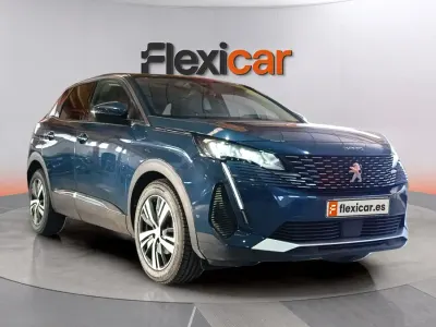 Usado Peugeot 3008 Allure 131 CV (96 kW) 2021 Azul SUV