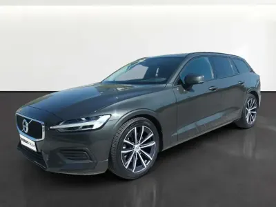 Usado Volvo V60 Momentum 197 CV (144 kW) 2022 Gris Familiar