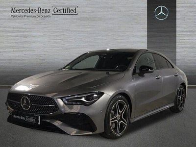 Usado Mercedes CLA200 AMG line 163 CV (119 kW) 2025 Gris montaña