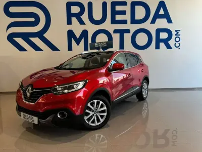 Usado Renault Kadjar Zen 132 CV (97 kW) 2016 Rojo SUV