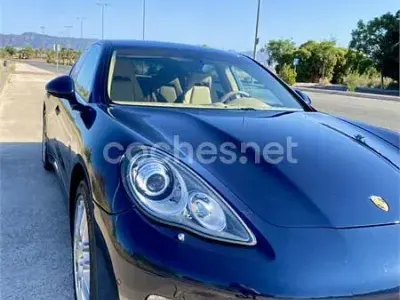 Usado Porsche Panamera 4S 400 CV (294 kW) 2011 Azul Utilitario
