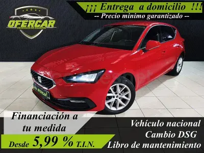 Usado Seat Leon Style 150 CV (110 kW) 2022 Rojo Berlina