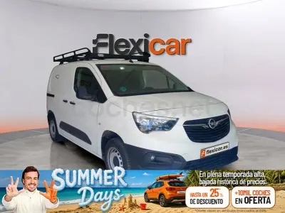 Usado Opel Combo Life Edition 102 CV (75 kW) 2021 Blanco Monovolumen