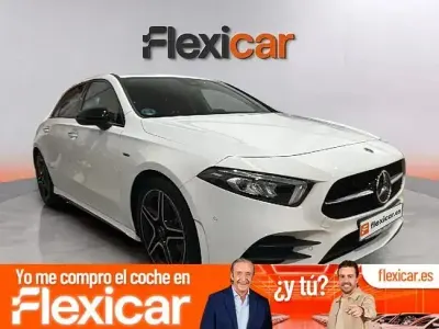 Usado Mercedes A180 116 CV (85 kW) 2022 Blanco Berlina