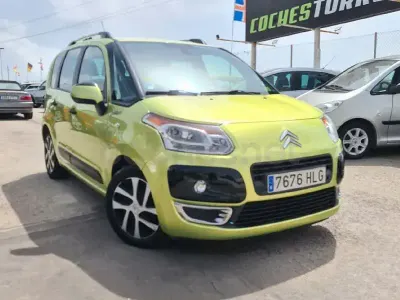 Usado Citroën C3 Picasso Seduction 92 CV (67 kW) 2012 Verde Monovolumen