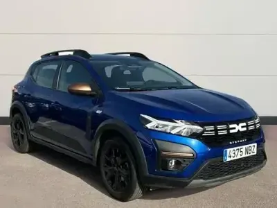 Usado Dacia Sandero Extreme 101 CV (74 kW) 2025 Azul Berlina