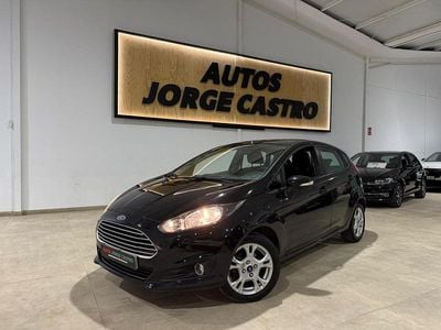 Usado Ford Fiesta Titanium 75 CV (55 kW) 2014 Negro Utilitario