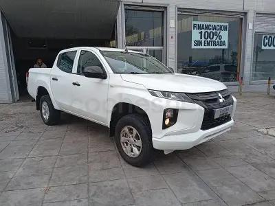Usado Mitsubishi L200