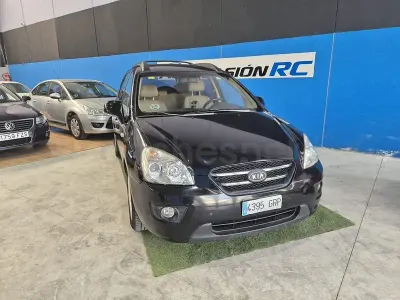 Usado Kia Carens Active 140 CV (102 kW) 2009 Negro Monovolumen
