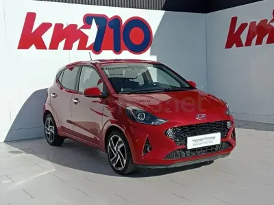 Używany Hyundai i10 84 KM (61 kW) 2022 Czerwony Hatchback