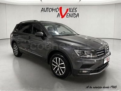 Begagnad VW Tiguan Allspace Advance 150 HK (110 kW) 2021 Grå SUV