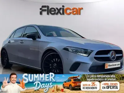 Usado Mercedes A180 116 CV (85 kW) 2019 Gris Berlina