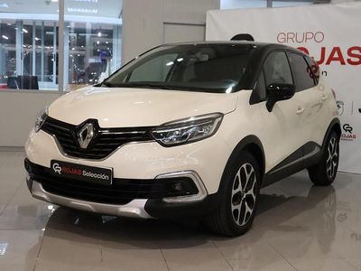 Usado Renault Captur Zen 90 CV (66 kW) 2019 Crema / negro SUV