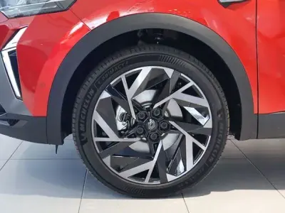 Usado Renault Symbioz 143 CV (105 kW) 2025 Rojo SUV