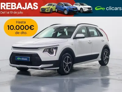 Usado Kia Niro 105 CV (77 kW) 2025 Blanco SUV