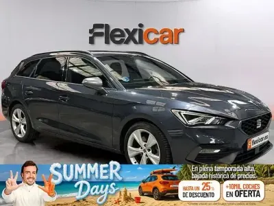 Usado Seat Leon FR 150 CV (110 kW) 2021 Gris Familiar