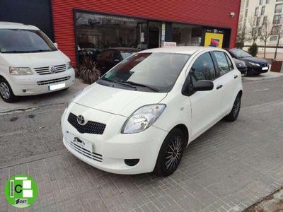 usado Toyota Yaris 1.3 5p. Luna