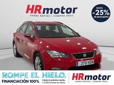 Usado Seat Leon Reference 110 CV (80 kW) 2014 Rojo Familiar