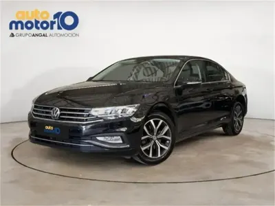 Begagnad VW Passat Executive 150 HK (110 kW) 2021 Svart Sedan