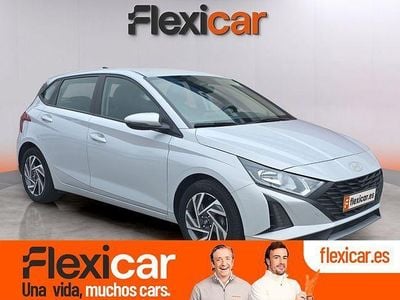 Gris Usado 2024 Hyundai i20 Berlina | 14.690 € (Precio justo)