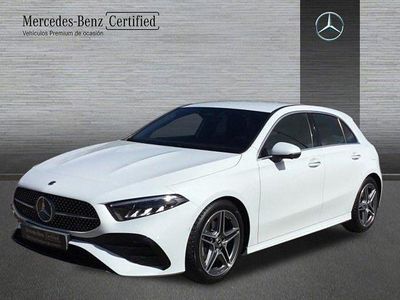Blanco digital Usado 2024 Mercedes A180 AMG line Berlina | 34.900 € (Un poco caro)