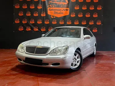Usado Mercedes S320 224 CV (164 kW) 2001 Gris / plata Berlina