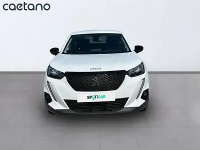 Usado Peugeot 2008 Active 110 CV (80 kW) 2022 SUV