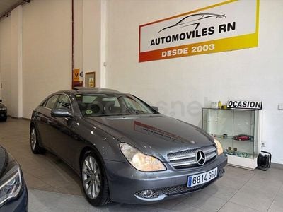 Usado Mercedes CLS320 224 CV (164 kW) 2008 Gris / plata Berlina