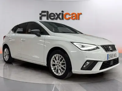 Usado Seat Ibiza 116 CV (85 kW) 2024 Blanco Utilitario