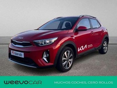 Rojo Usado 2022 Kia Stonic SUV | 14.800 € (Precio justo)