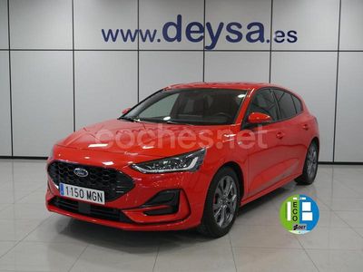 Rojo Usado 2023 Ford Focus ST-Line Berlina | 18.490 € (Precio justo)